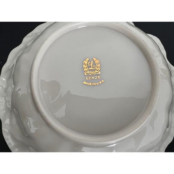 LENOX: Vintage Round Small Dish with Gold Detailing, Flower Petal Design - Picture 10 of 10